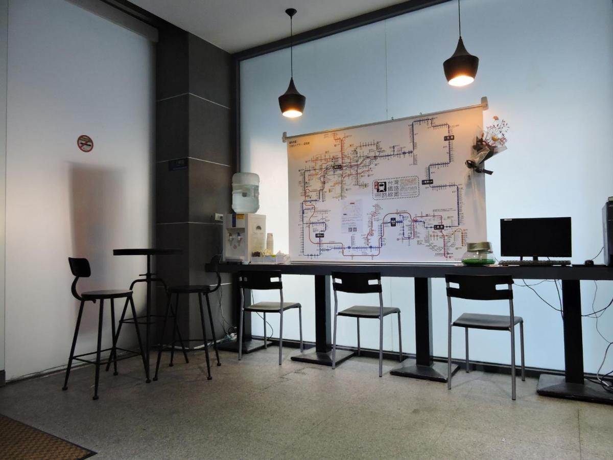Walker Hotel - Zhengyi 2 타이베이 외부 사진