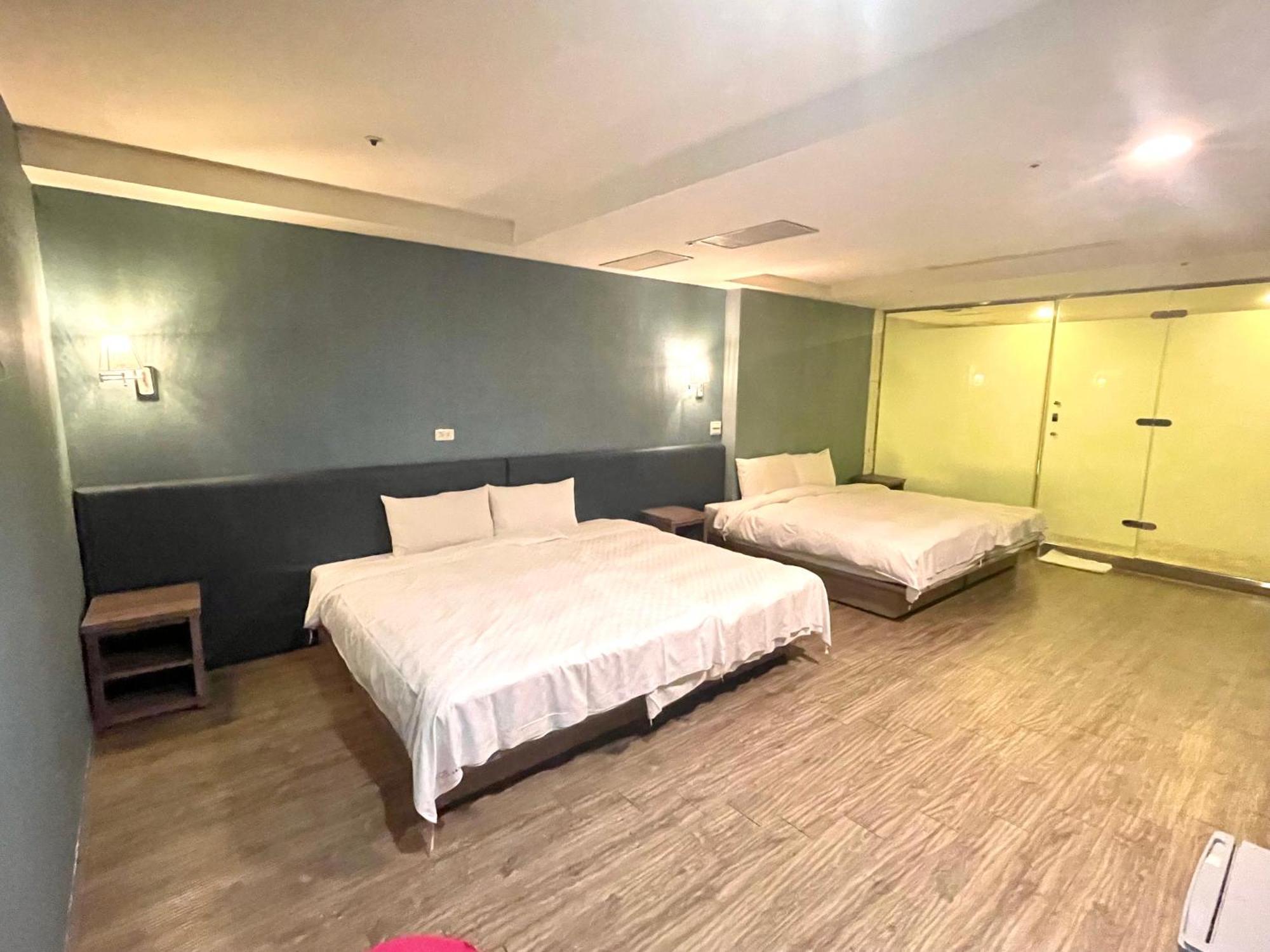 Walker Hotel - Zhengyi 2 타이베이 외부 사진