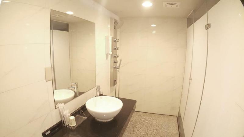 Walker Hotel - Zhengyi 2 타이베이 외부 사진
