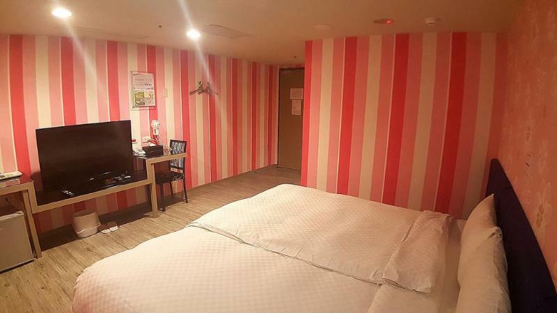 Walker Hotel - Zhengyi 2 타이베이 외부 사진
